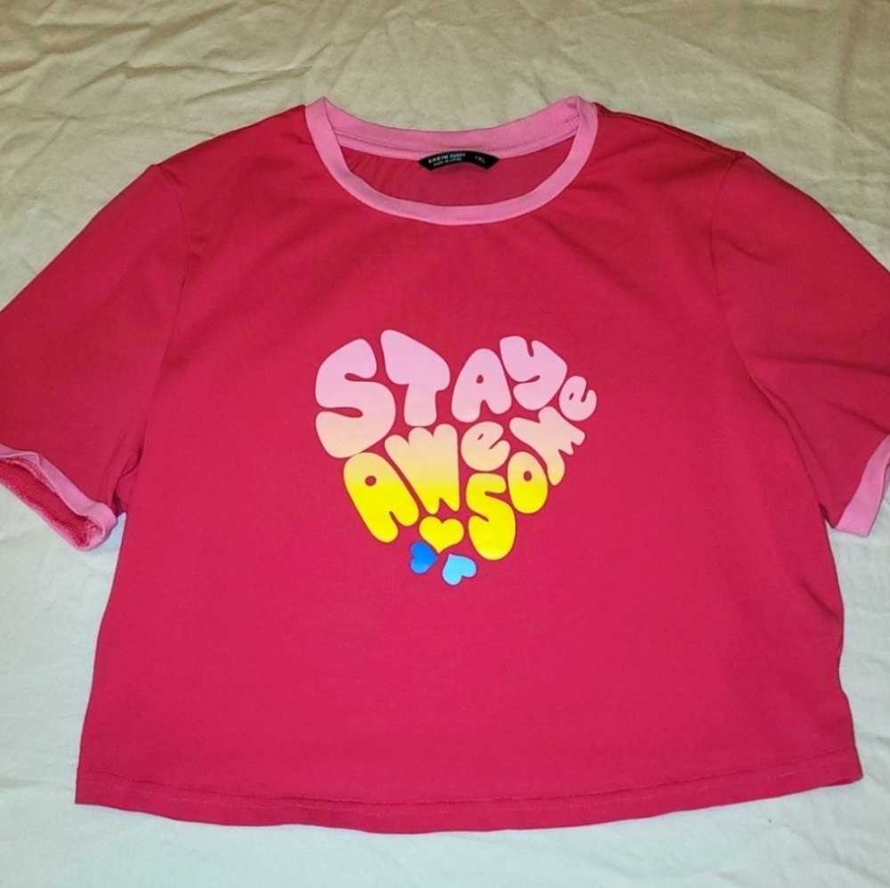 SHEIN Curve Cropped Top